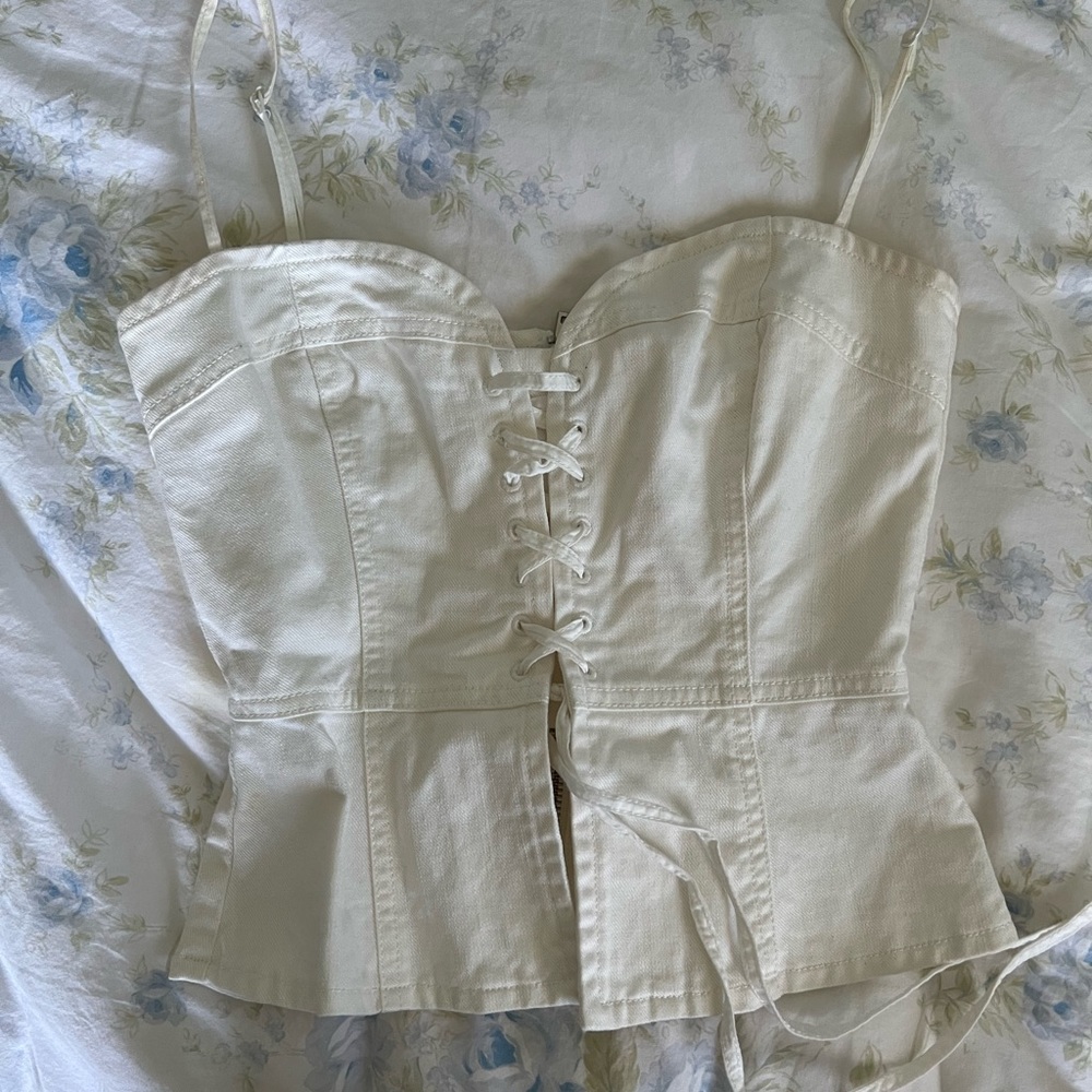 White Aritzia Corset